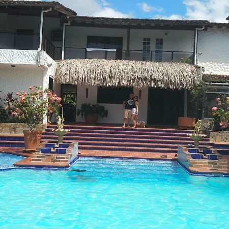 Villa Sara Doradal Exterior foto